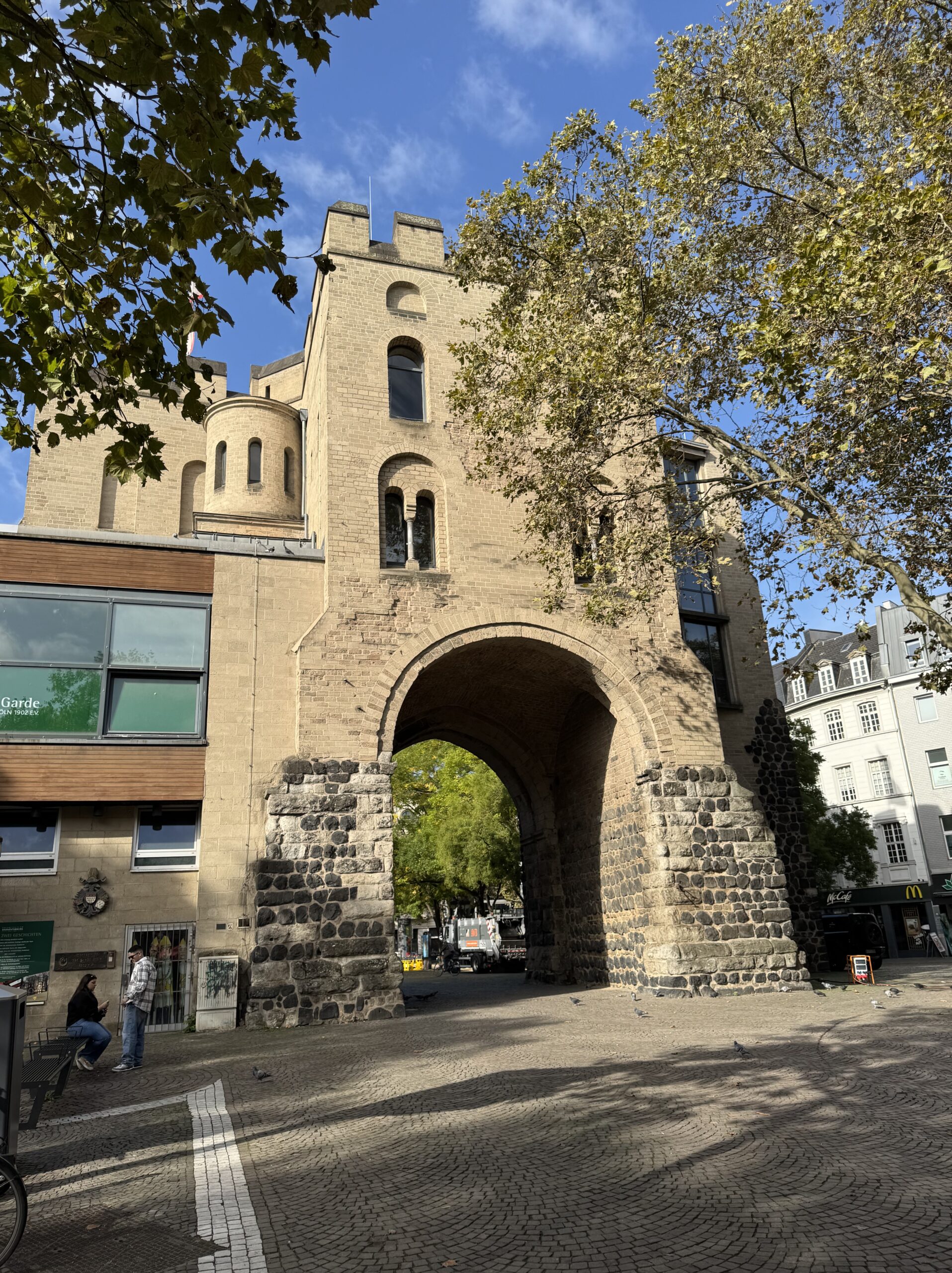 Kölns Geschichte mitten im Großstadttrubel